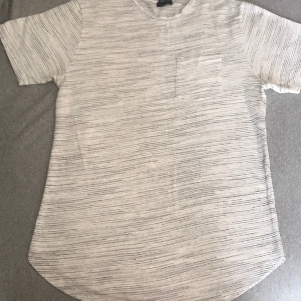 Men’s forever 21 longline shirt